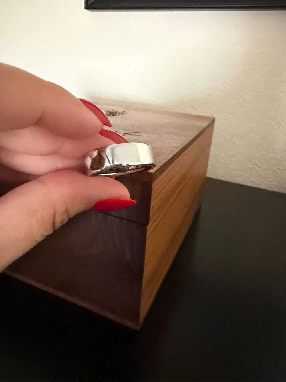 Oura Ring 4 Silver Smart Ring (Silver)
